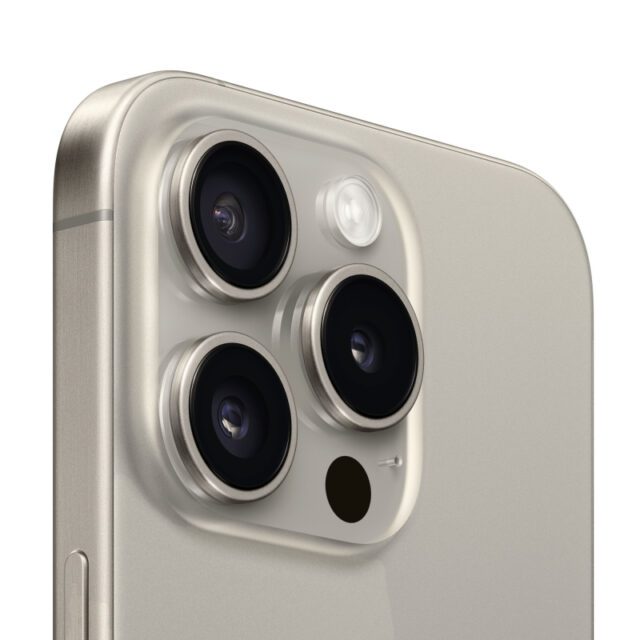 Apple iPhone 15 Pro 128 ГБ «титановый бежевый»